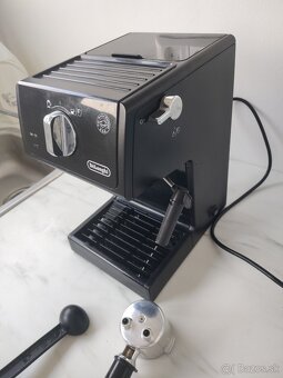 Predám pakovy kávovar Delonghi - 4