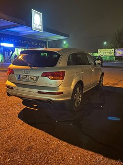 Audi Q7 - 4