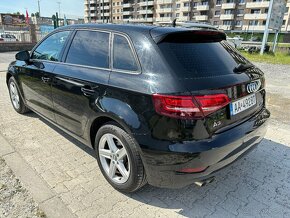 Audi A3 Sportback 2.0 TDI Basis quattro - 4