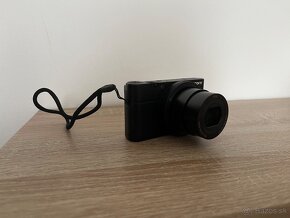 Sony Cybershot DSC-RX 100 (2020) - 4