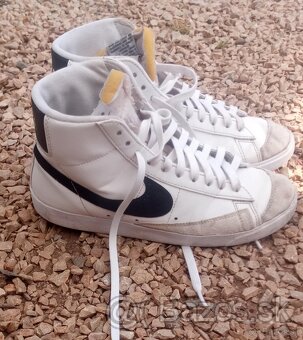 Nike Blazer Mid 77 - 4