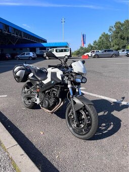 BMW F800R - 4