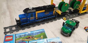 LEGO VLAK 60052 CARGO TRAIN - 4