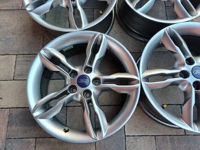 orig.hlinikové disky Ford Kuga--7Jx17-ET-50----5x108 - 4