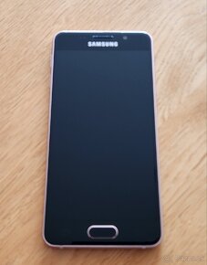 Samsung Galaxy A3 (2016) - 4