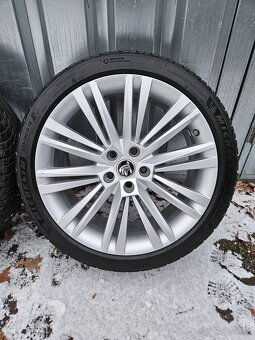 Zimni alu kola Canopus 19" Škoda Superb 235/40 R19 - 4