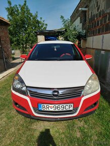 Opel Astra H - 4