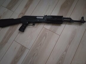 Predám airsoftovú repliku Cyma Ak47 - 4