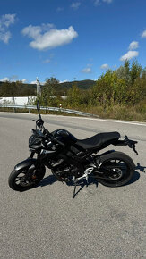 Yamaha MT 125 - 4