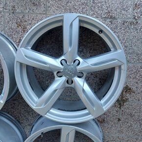 Disky 20" 5x112 , et33 stred 66,6, 8,5j - 4