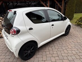 Toyota Aygo - 4