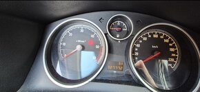 Opel Astra 1.9 CDTI - 4