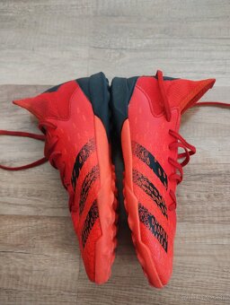 Kopačky (tarfy) Adidas predator 37. - 4