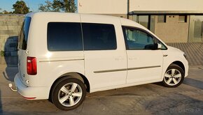 VW Caddy  2.0 TDI  Trendline   90 tis. km - 4