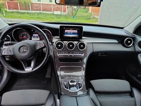 Mercedes Benz C220 - 4