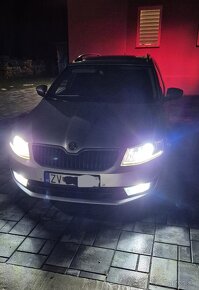 ŠKODA OCTAVIA 3 2.0 TDI 110 KW DSG - 4