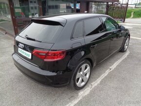 Audi A3 Sportback 2.0 TDI DPF 184k Ambiente quattro S tronic - 4