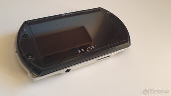 SONY PSP GO (PSPGO N1001) - 4