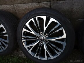 TOYOTA YARIS CROSS 18"215/50 R18 SNÍMAČE ORIGINÁLNE ELEKTRÓN - 4