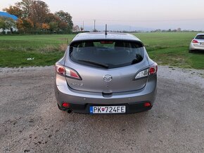 Mazda 3 - 4