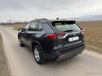 ✅ 2021 Toyota RAV4 2.5 Hybrid 104tis.km DPH - 4