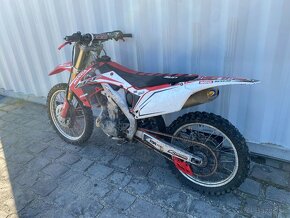 Honda CRF250R - 4