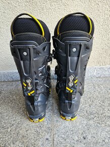 Skialpinistické topánky La Sportiva Vega 42   27,5 - 4