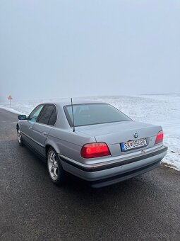 Bmw e38 740i - 4