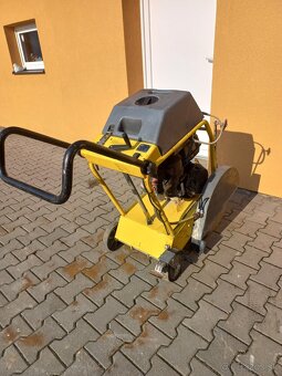 Pila řezač spár Wacker Neuson BFS 1350A - 4