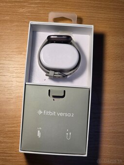 Fitbit Versa 2 - 4