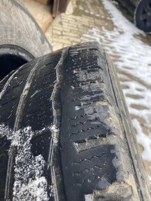 Kumho ZIMNE 215/75 r16 rok vyroby 2022 - 4