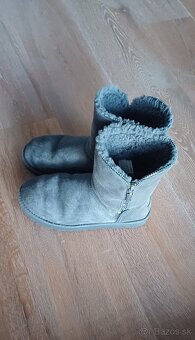 Kožené snehule Classic UGG šede s prímesou vlny - 4