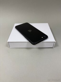 Apple iPhone SE 2020 128GB Black-Batéria 100% - 4