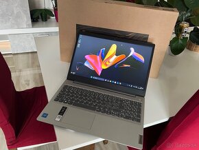 15.6/Lenovo/Notebook/4GB RAM DDR4/128GB NVMe/Intel HD Graf - 4