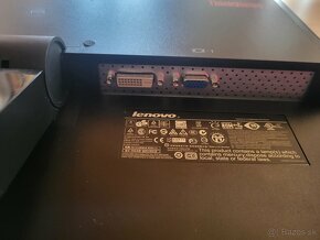 Lenovo ThinkVision L2250pwD - 4