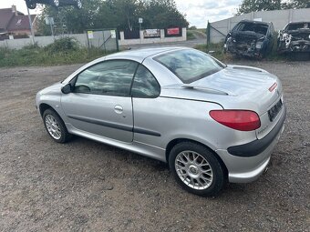 Peugeot 206CC 1,6 BN 80KW NFU prodám díly - 4