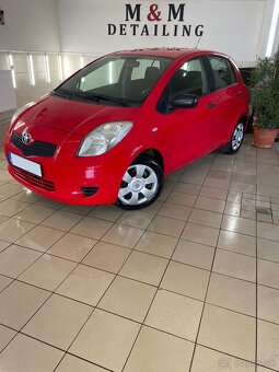 Toyota Yaris 1.3 VVT-I - 4