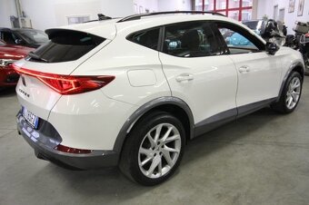 CUPRA Formentor 1.5 Tsi DSG 2022 LED Virtual Vyhrev Ambient - 4