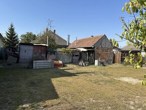 PREDAJ: 3IZBOVÝ RODINNÝ DOM, GABČÍKOVO - 4