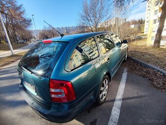 Škoda Octavia Combi 2.0 tdi - 4