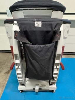 Britax Römer advansafix RM - 4