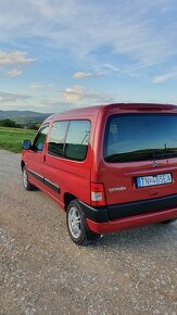 Citroen Berlingo 1.4i benzín 2007 - 4