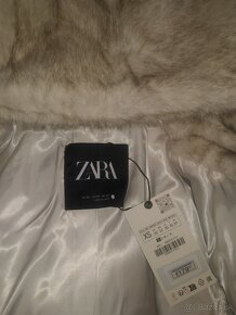 ZARA - nádherný dokonalý kabát z umelej kožušiny XS/S - 4