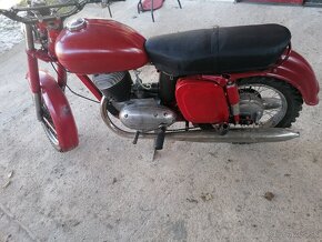 Jawa 250 559 - 4