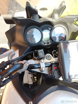 Suzuki V-Strom 650 r.v. 2011 - 4