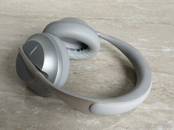 Bose Noise Cancelling 700 - 4