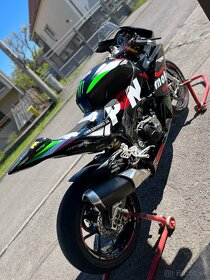 Aprilia RSV4RR 1000 APRC 2016 - 4