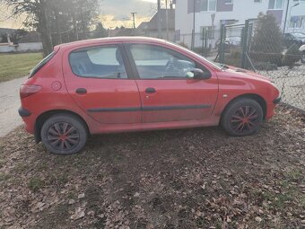 Peugeot 206 - 4