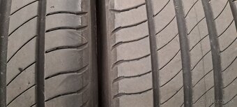 Predám 4ks jazdené letné 215/55r18-99V Michelin - 4