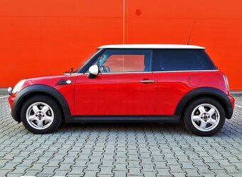 Mini Cooper 1.6 88kW Coral Red & White - 4